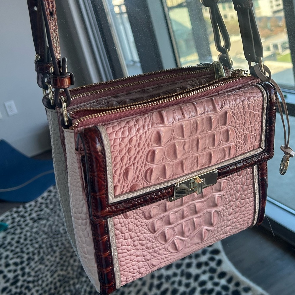 BRAHMIN used once crossbody  mini bag with strap 8x7 brown leather, light pink